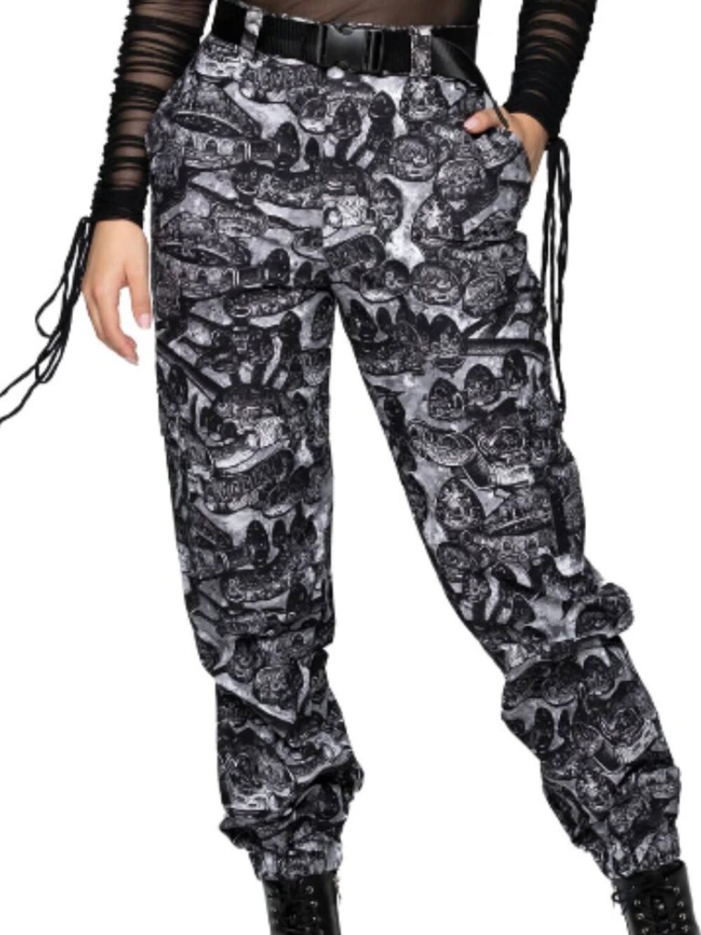NWT BlackMilk Mind Flayer Colony Dungeons & Dragons Cargo Pants